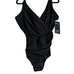 MiracleSuit Black Wrap OnePiece Swimsuit SZ - 18DDD (NWT)